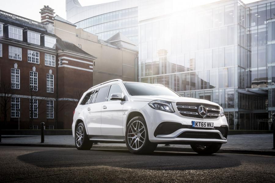  Mercedes-AMG GLS63 4Matic 2016 года  (UK) (фото 2 из 24)